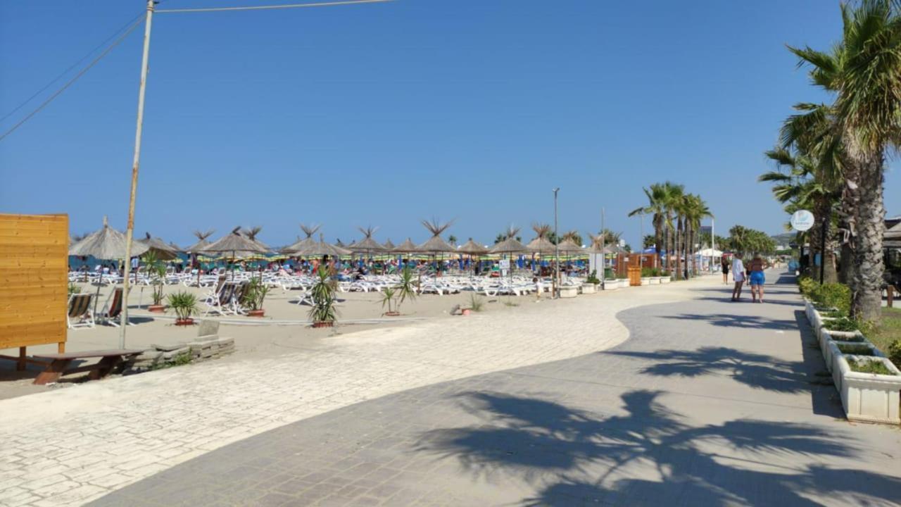 J&A Beachside Apartment Golem  Zewnętrze zdjęcie