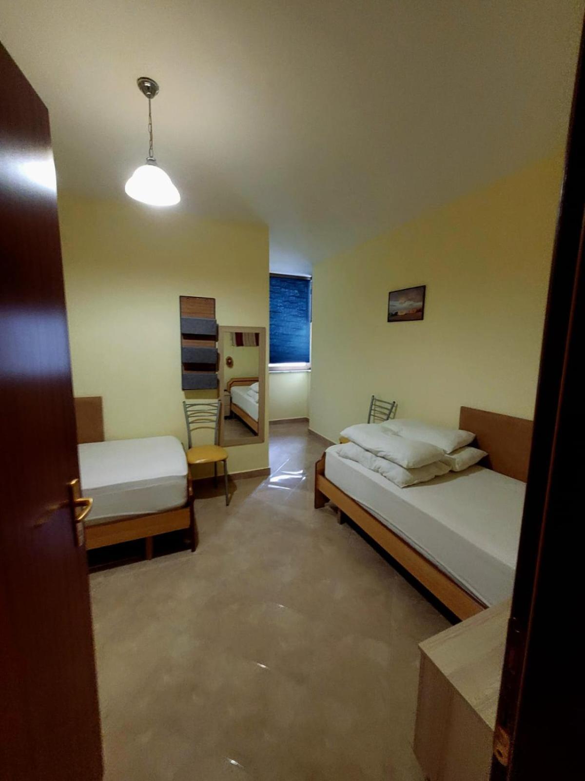 J&A Beachside Apartment Golem  Zewnętrze zdjęcie
